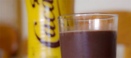 Leche con chocolate para mejorar la recuperación muscular después de entrenar